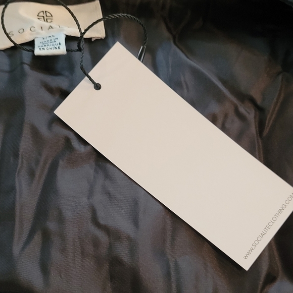 NWT SOCIALITE Quilted Lightweight Black Vest, Zipper Closure, Size L/XL - Picture 13 of 16